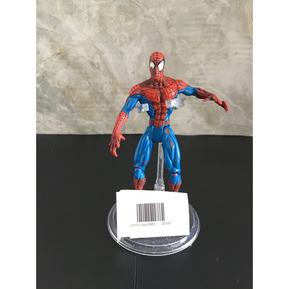 Toy Biz Marvel Spider-Man 1997 Action Figure Red Blue Paint Wear